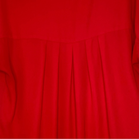 Pleione red capped short sleeve flowy blouse - Picture 2 of 7